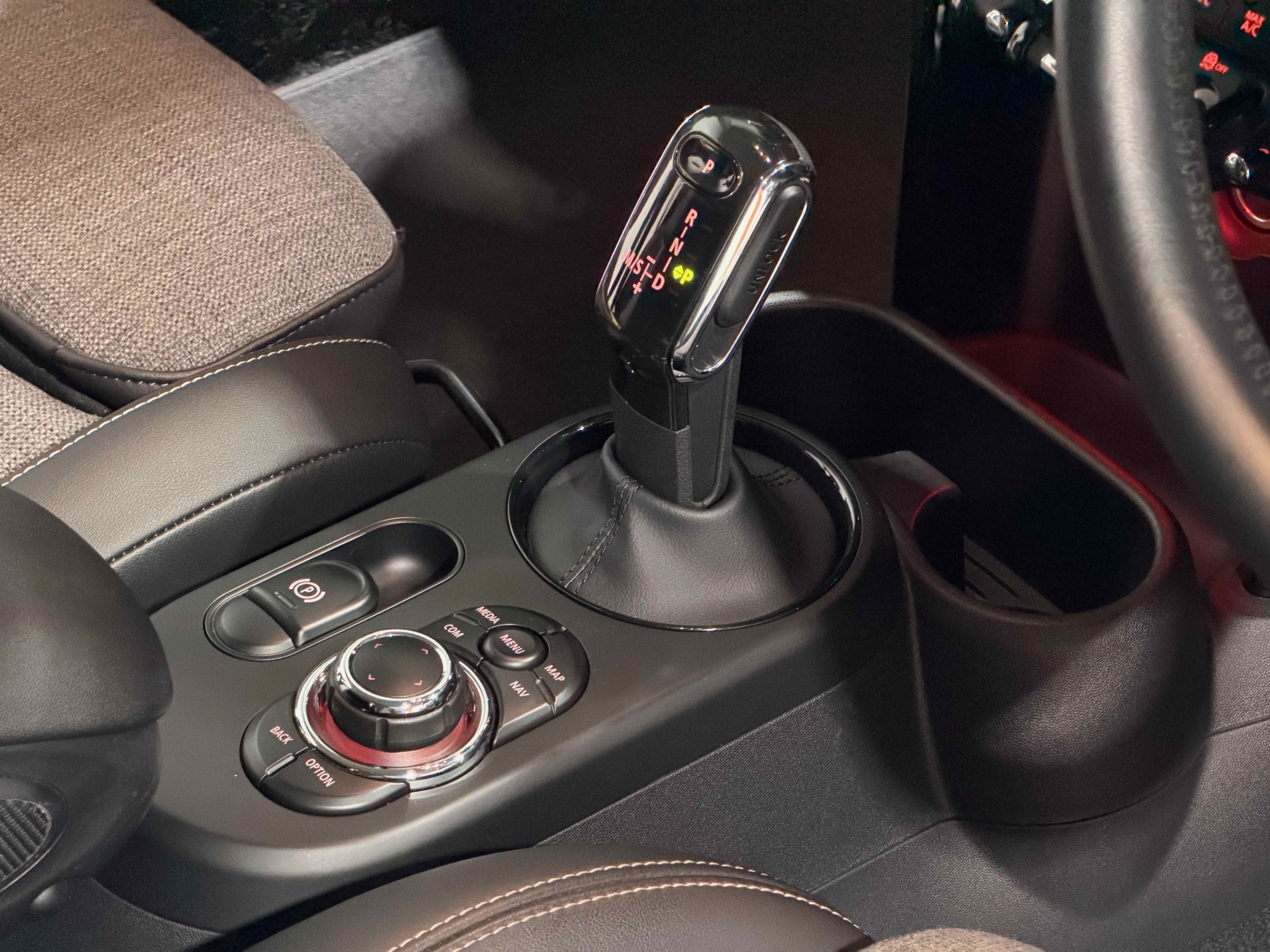 
								2021 Mini Cooper S 2 Door full									