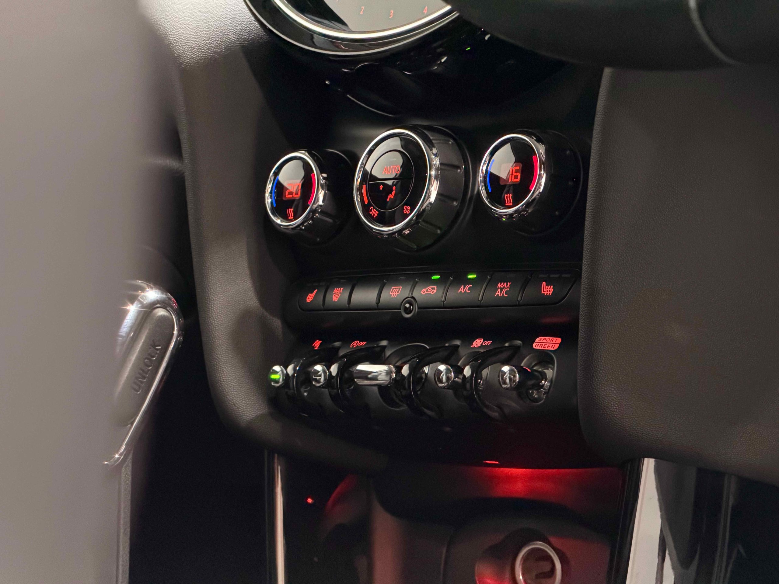 
								2021 Mini Cooper S 2 Door full									