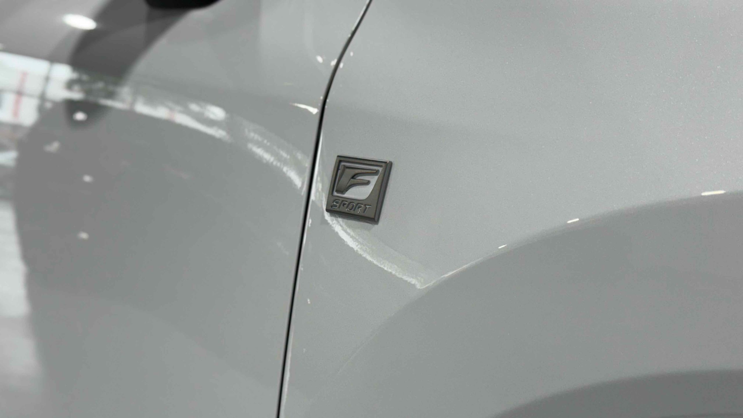 
								Lexus RX350 2.4 F Sport full									