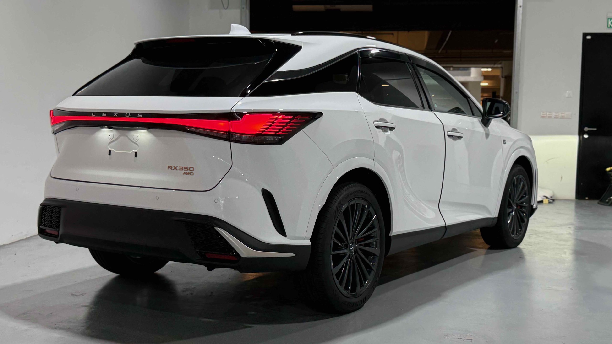 
								Lexus RX350 2.4 F Sport full									