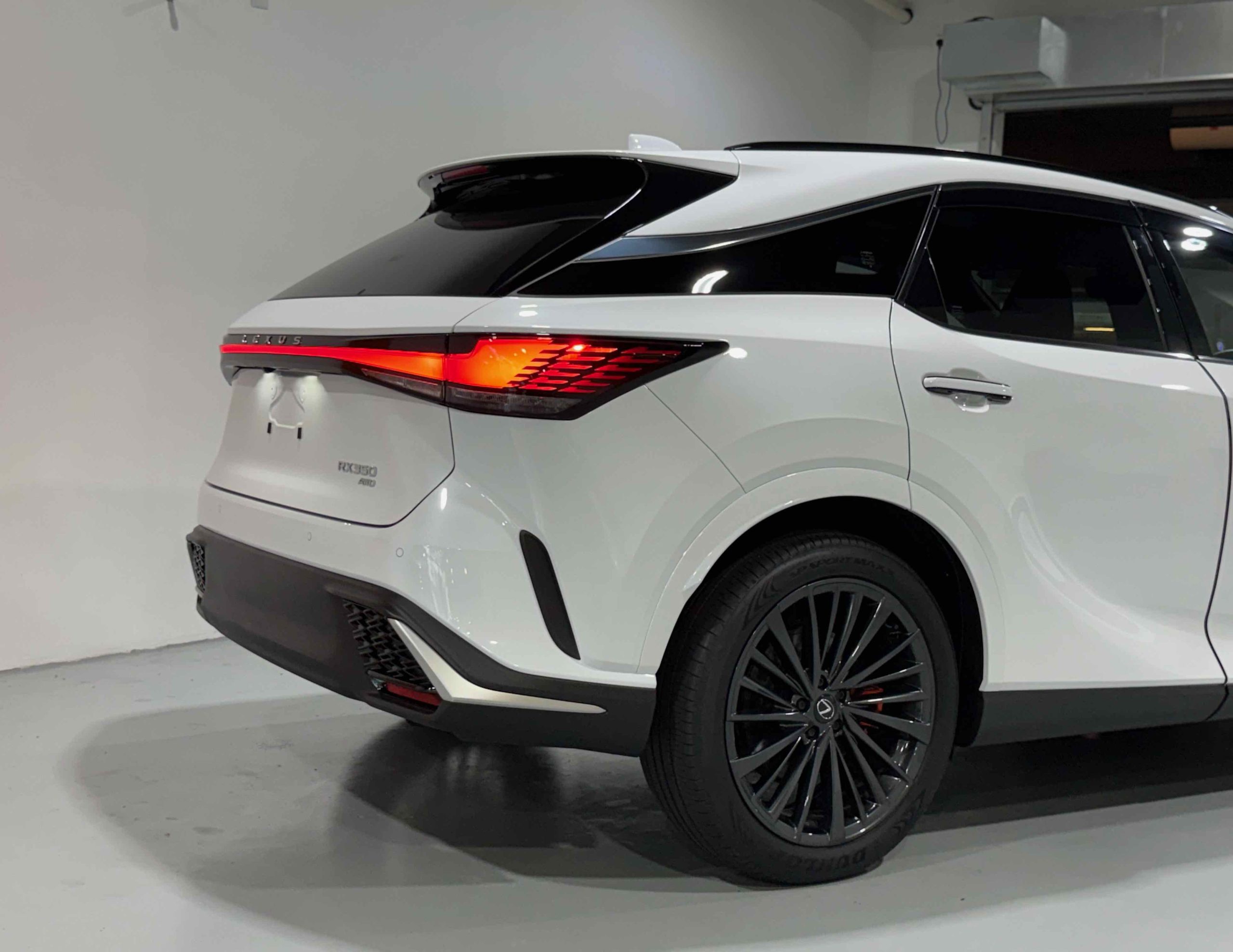 
								Lexus RX350 2.4 F Sport full									