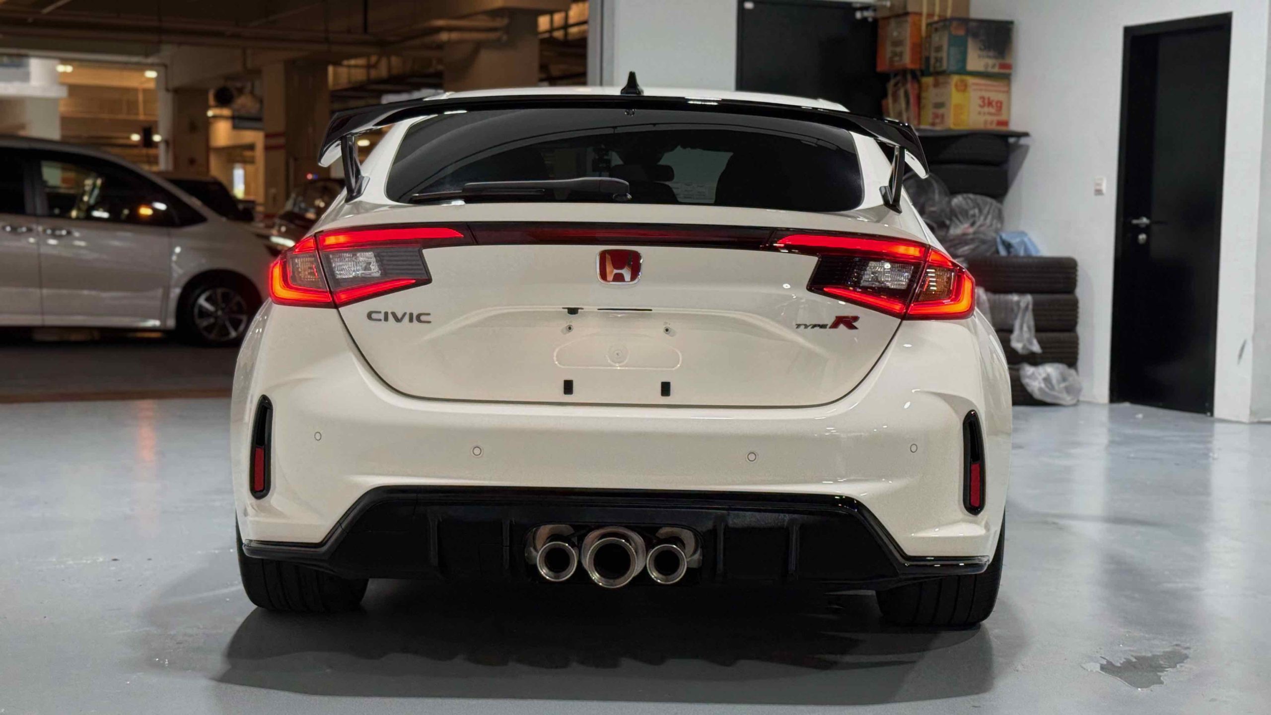 
								Honda Civic Type R (FL5) full									