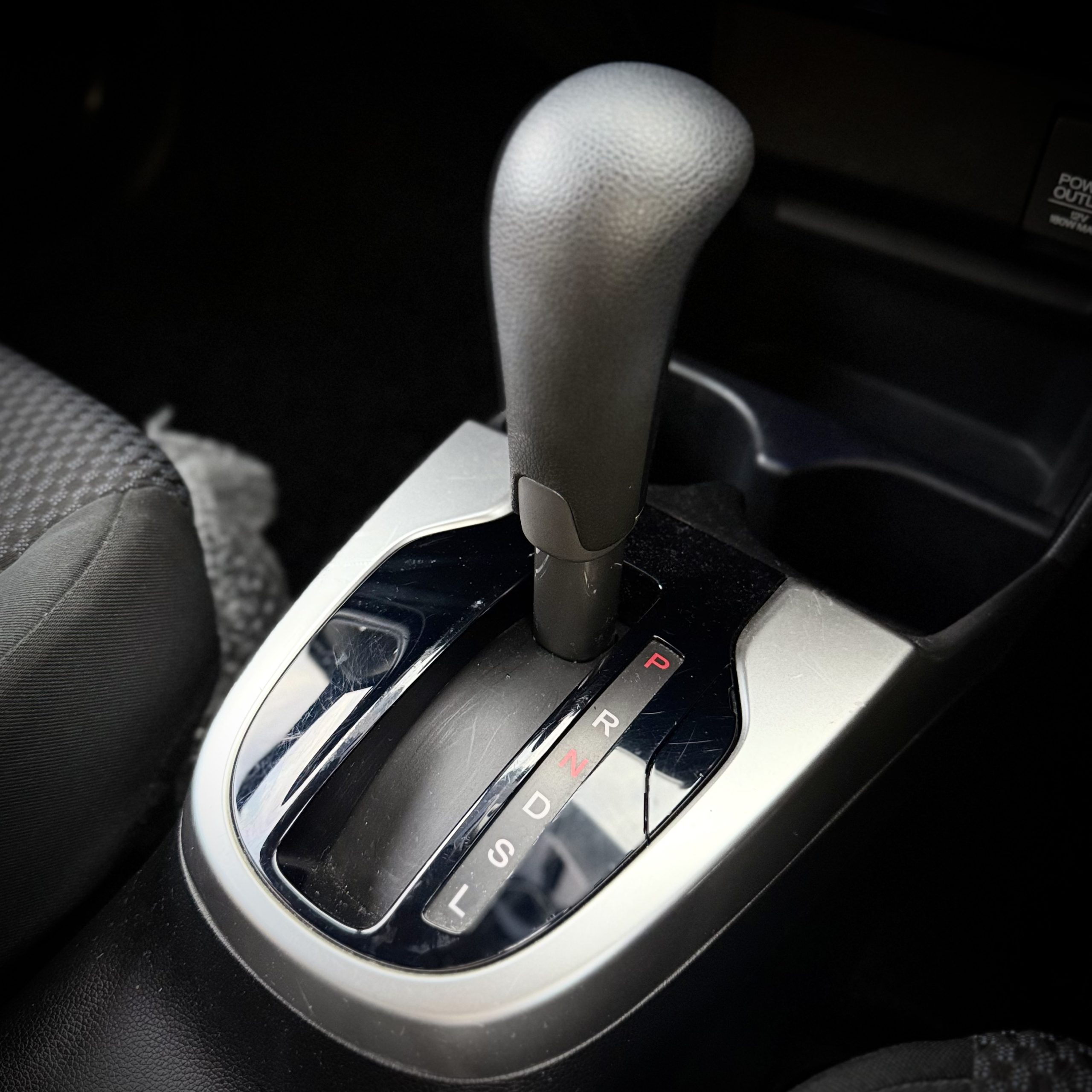 
								2018 Honda Jazz E Spec Facelift GK5 full									