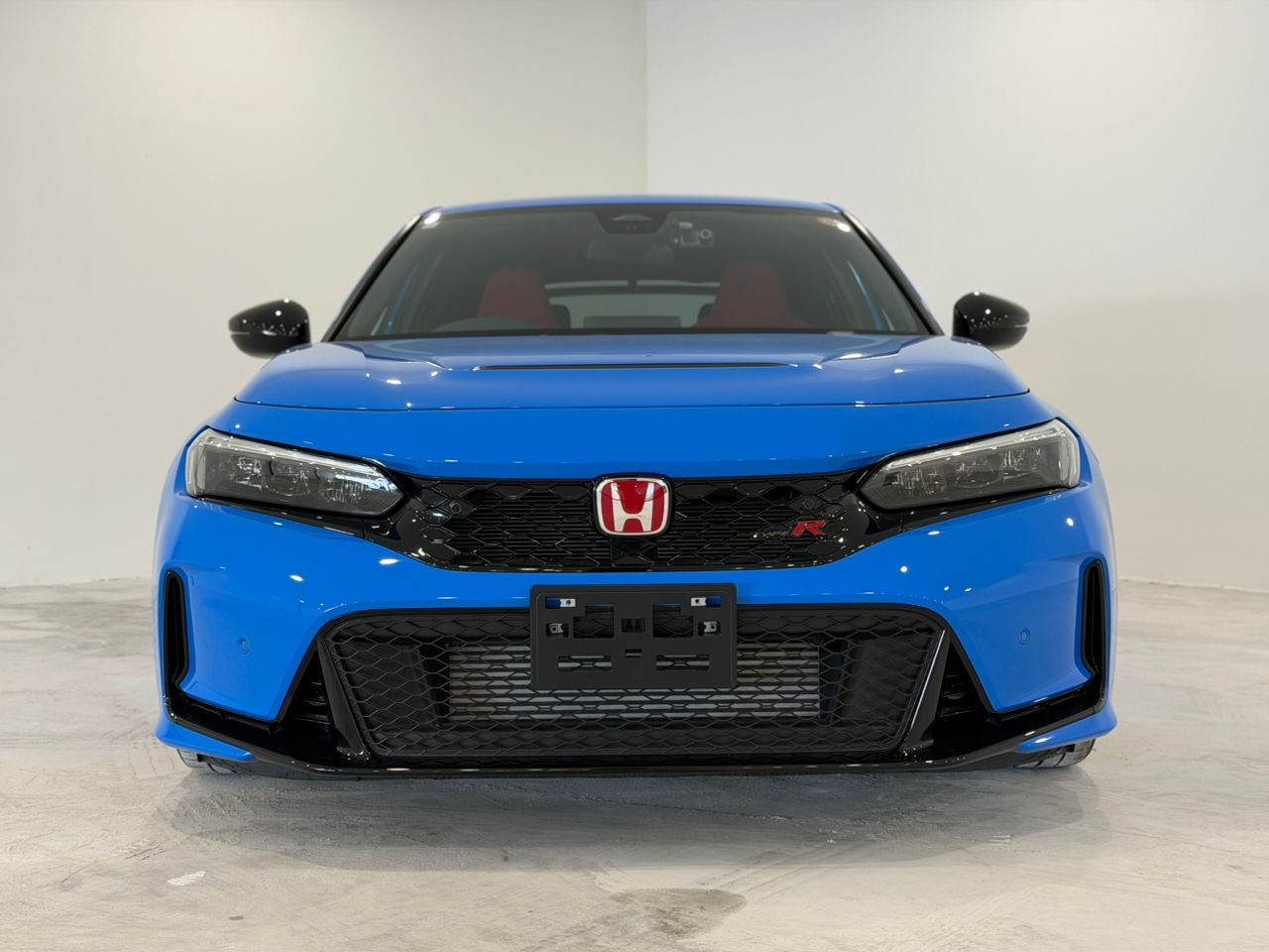 
								2024 Civic FL5 Blue full									