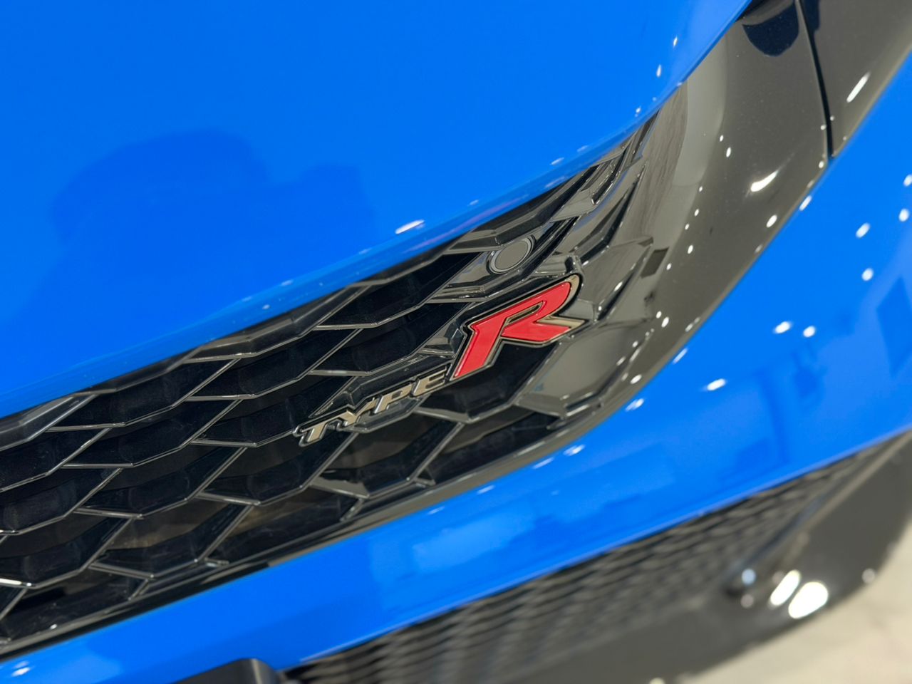 
								2024 Civic FL5 Blue full									